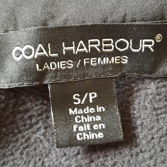 Coal Harbour lightweight summer waterproof jacket - Picture 4 of 4